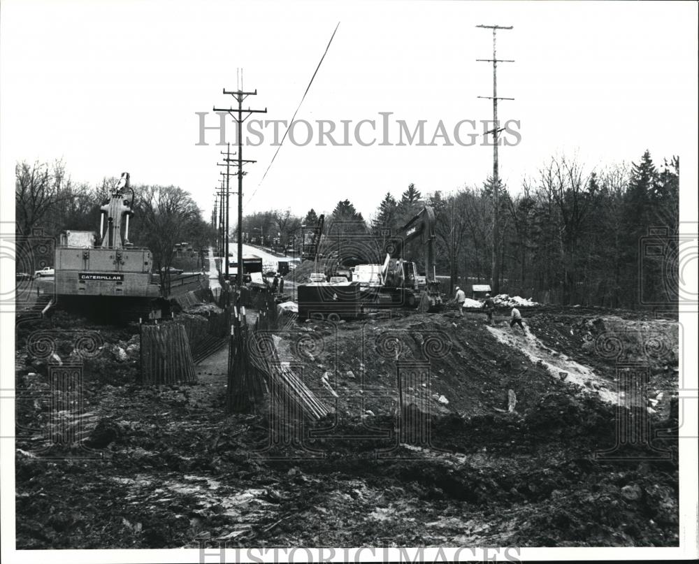 1991 Press Photo Bridge over Big Creek on Snow Road in Parma - cva81944 - Historic Images
