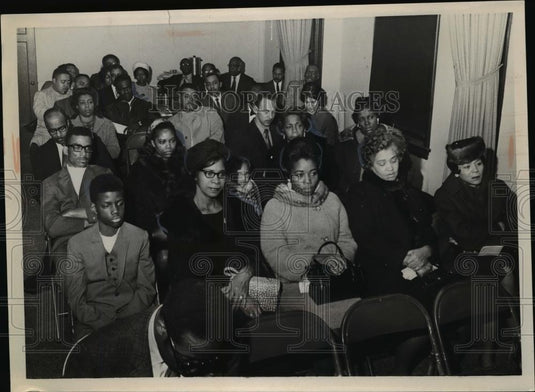 Press Photo Committee of Black Concern at Spelling Jr HS in Cleveland Ohio - Historic Images