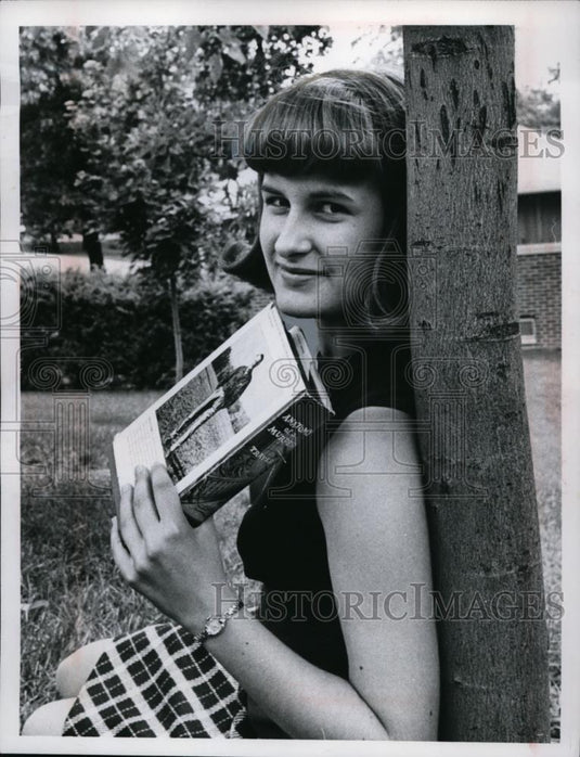 1968 Press Photo Marge Yarek of Garfield Heights High School - nee87258 - Historic Images
