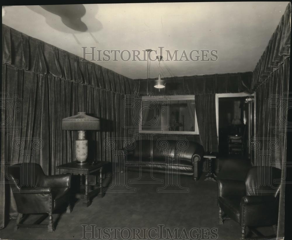1925 Press Photo Public Hall "Blue Room" Studio - cva86371 - Historic Images