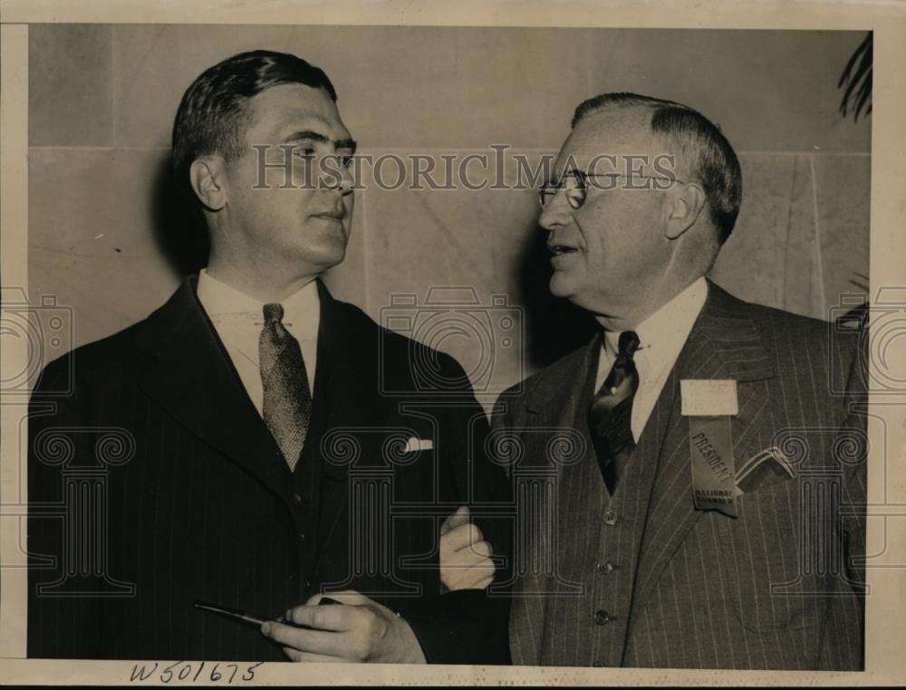 1939 Press Photo George H.Davis and W.Gibson Carey Jr., Chamber of Commerce head - Historic Images