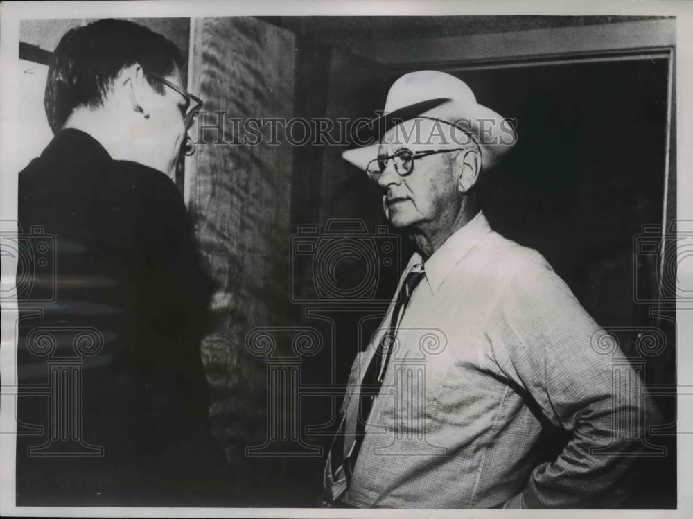 1953 Press Photo Alfred Landon former GOP Presidential Candidate. - nee85229 - Historic Images