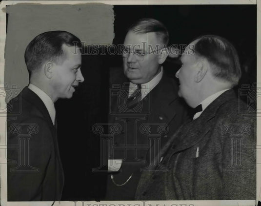 1937 Press Photo Charles McReslsir Peabody Coal Co, Welly K Hopkins & asst - Historic Images