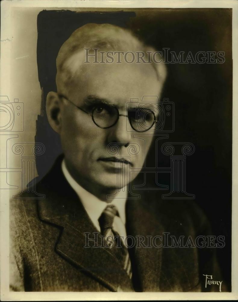 1934 Press Photo Norman Wilson Storer in a business suit &amp; tie - nee83760 - Historic Images