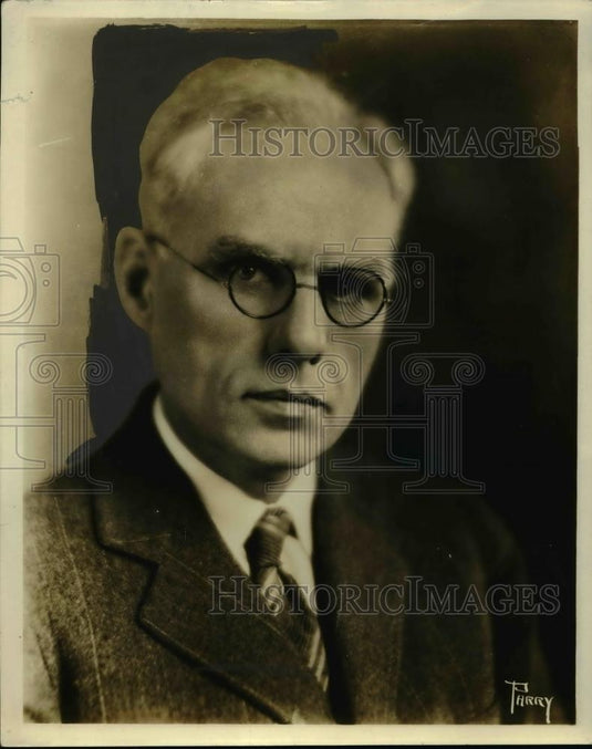 1934 Press Photo Norman Wilson Storer in a business suit & tie - nee83760 - Historic Images