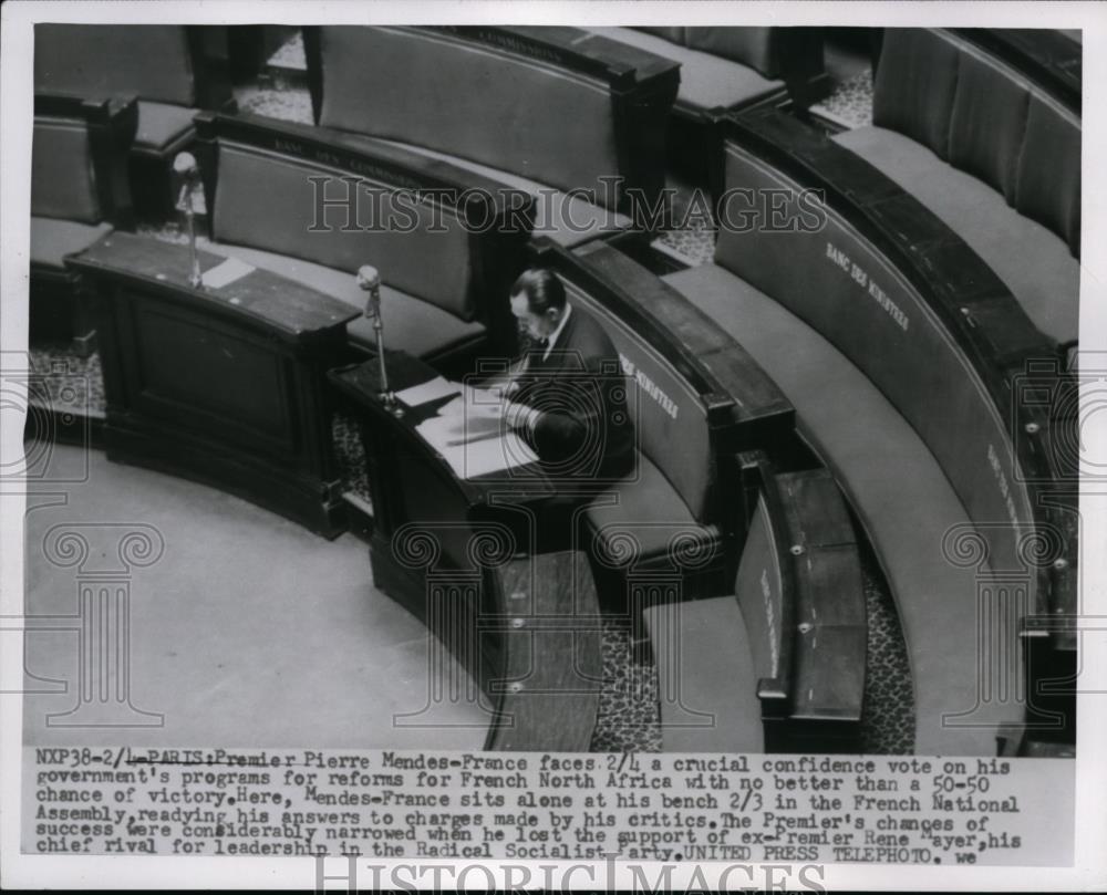 1955 Press Photo French Premier Pierre Mendes France at French National Assembly - Historic Images