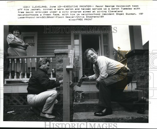 1989 Press Photo Isabel Sanchez, Angel Guzman & Mayor George Voinovich - Historic Images