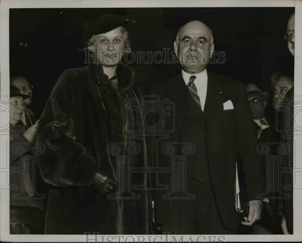 1936 Press Photo NY Governor Herbert Lehman &amp; wife head to a political rally - Historic Images