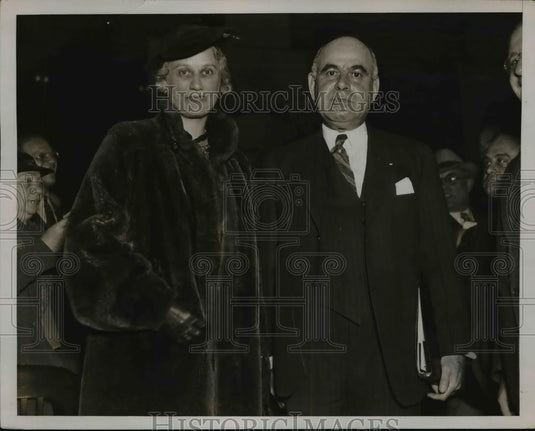 1936 Press Photo NY Governor Herbert Lehman & wife head to a political rally - Historic Images