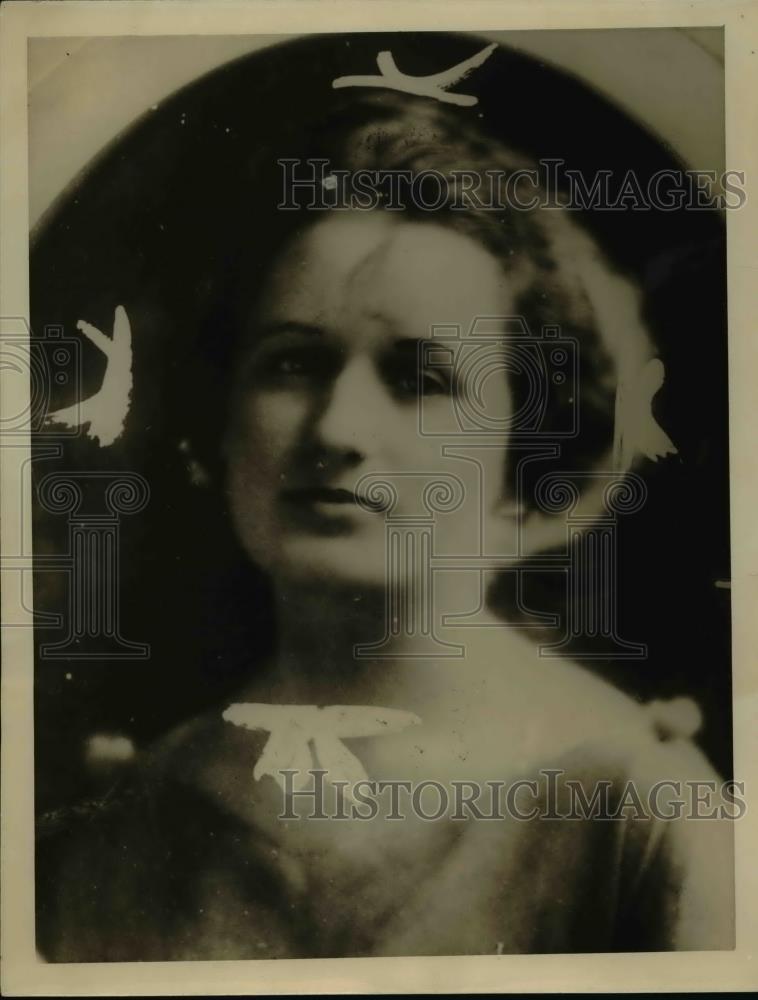 1922 Press Photo Dorothy Speare author of Dancers in the Dark - nee85899 - Historic Images