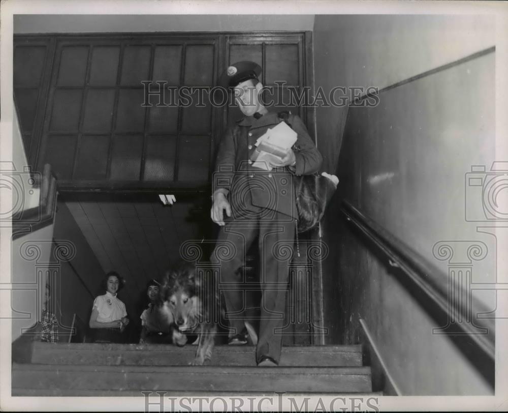 1951 Press Photo Rocky River Post Office,Jno Brouse &amp; Monj the collie in Ohio - Historic Images