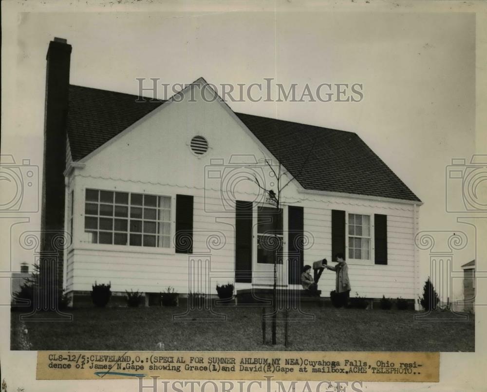 1952 Press Photo Residence of James N.Gape at Cuyahoga Hills Ohio. - nee84488 - Historic Images