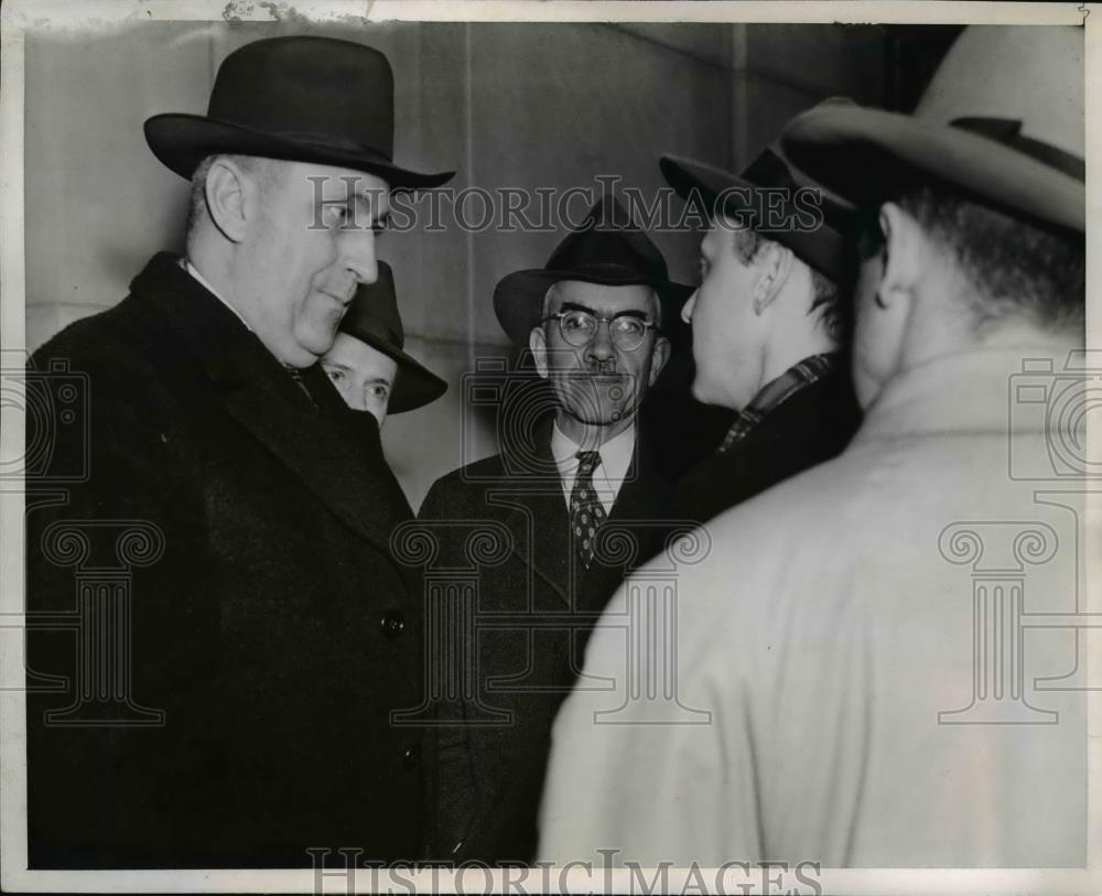 1944 Press Photo Thomas B King Democratic National Committee in DC - nee84667 - Historic Images