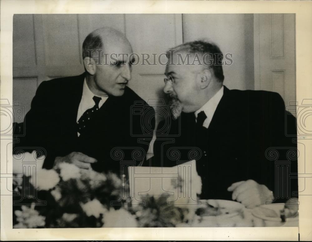 1941 Press Photo M.Stronskim Polish Minister and Ross MacDonald of Canada - Historic Images