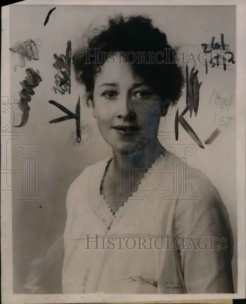 1920 Press Photo Miss Edna Jones engaged to Grosleger Lloyd son of Lloyd George - Historic Images
