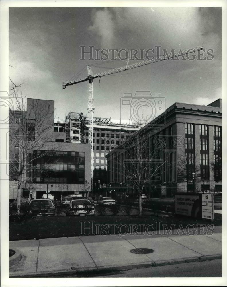 1991 Press Photo University Hospitals Expansion--View from Adelbert Road - Historic Images