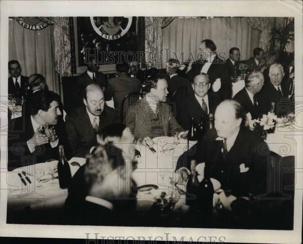 1933 Press Photo Sen.Robert J.Bulkley of Ohio honor in Paris American Club Lunch - Historic Images