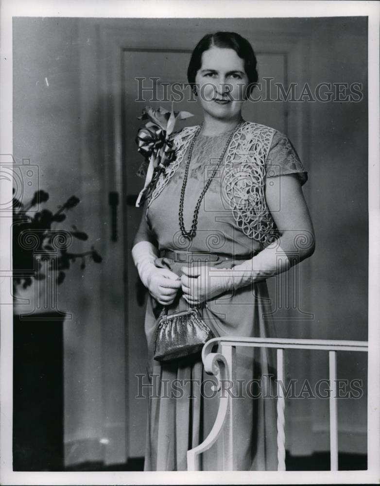 1953 Press Photo Mrs Ezra Benson - nee87343 - Historic Images