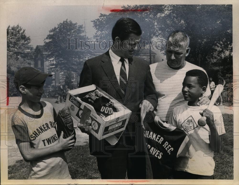 Press Photo Aaron Monroe, CJ Cawell, Al Rayroad, randy Banks Cleveland baseball - Historic Images