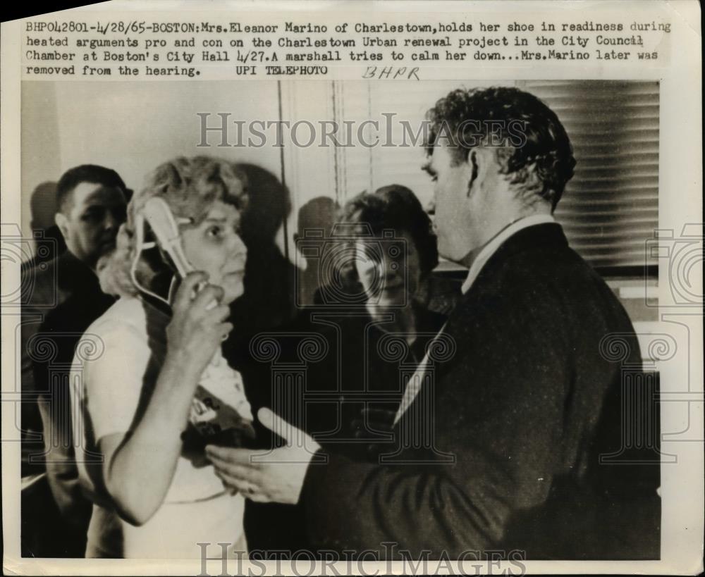 1965 Press Photo Eleanor Marino argue on the Charlestown Urband Renewal Project - Historic Images