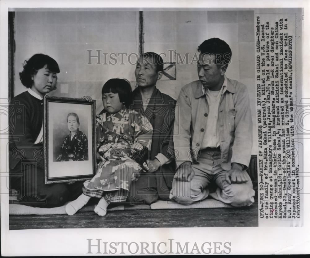 1957 Wire Photo The family of the Japanese woman , Naka Sakai - cvw06004 - Historic Images