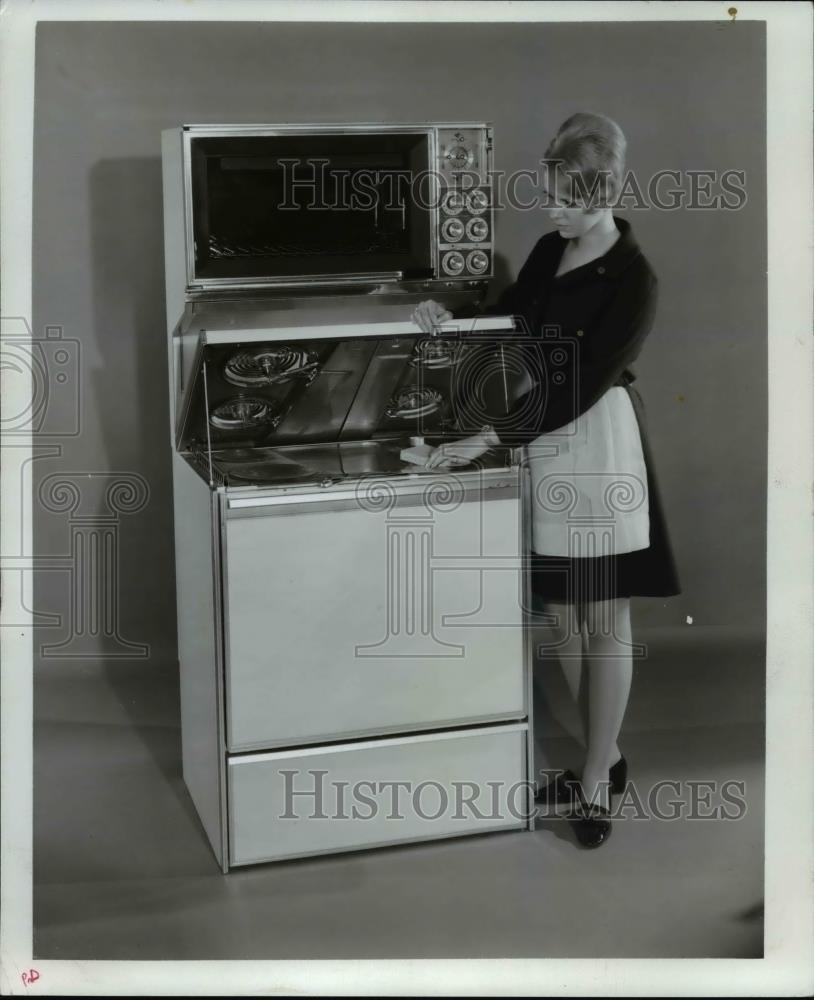 1968 Press Photo Ranges - cva72099 - Historic Images