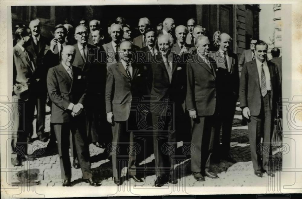 1972 Press Photo Foreign and Finance Ministers of ten West European Nations. - Historic Images