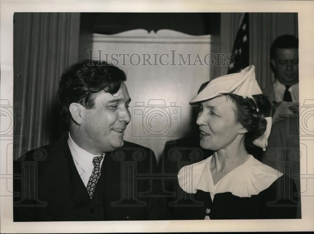 1940 Press Photo Wendell Willkie and wife during first formal press conference - Historic Images