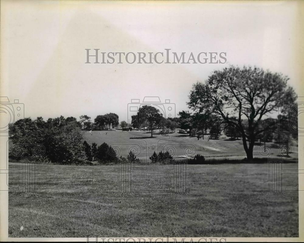 1965 Press Photo 18th fairway of Highland Park golf course at Cleveland Ohio - Historic Images