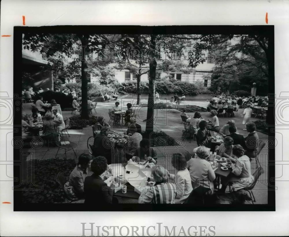 1979 Press Photo The Museum&#39;s Outdoor Garden Court - cva89492 - Historic Images