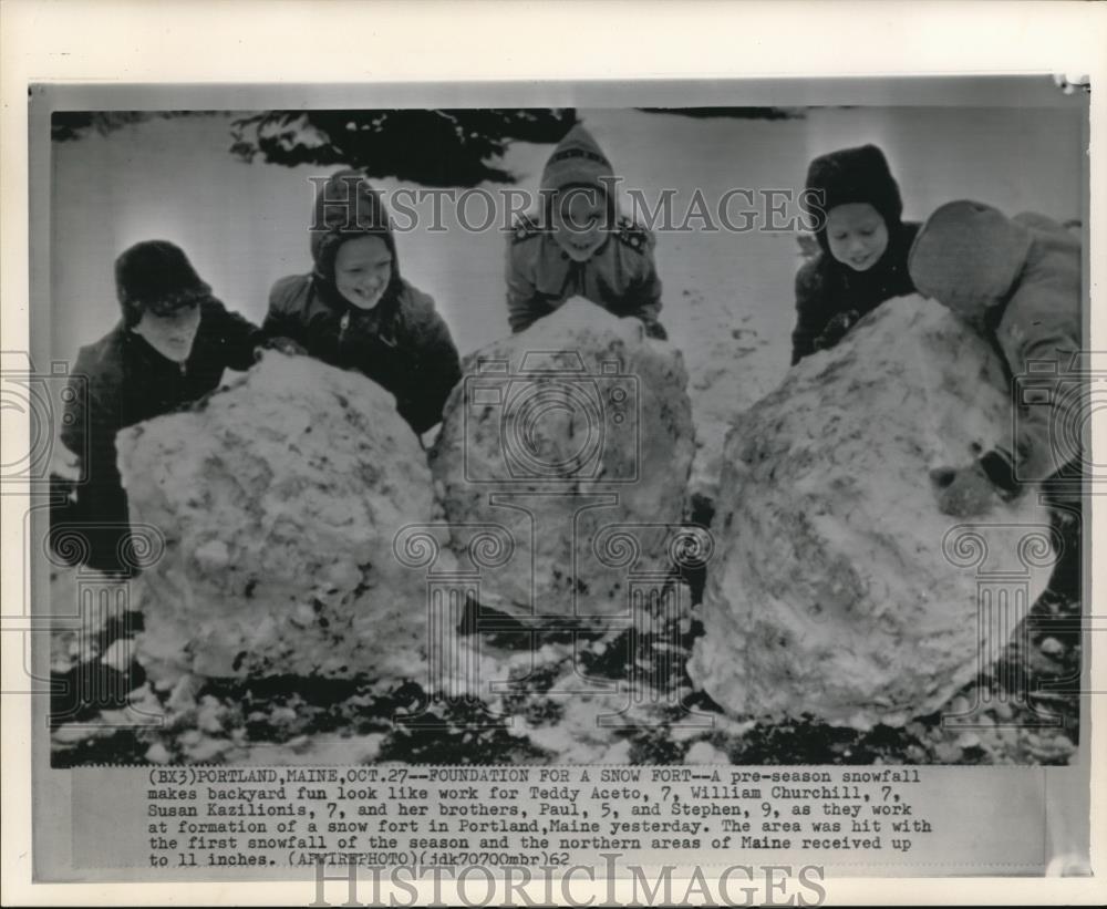 1962 Wire Photo William Churchill with friends enjoy the snow - cvw09447 - Historic Images