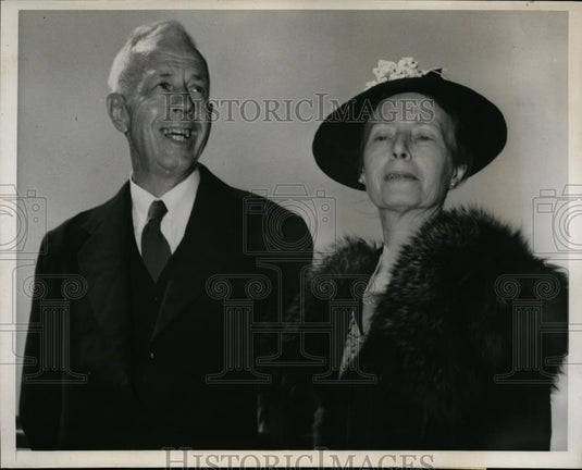 1939 Press Photo Admiral Harry Ervin Yarnell & wife in San Francisco - nee87970 - Historic Images