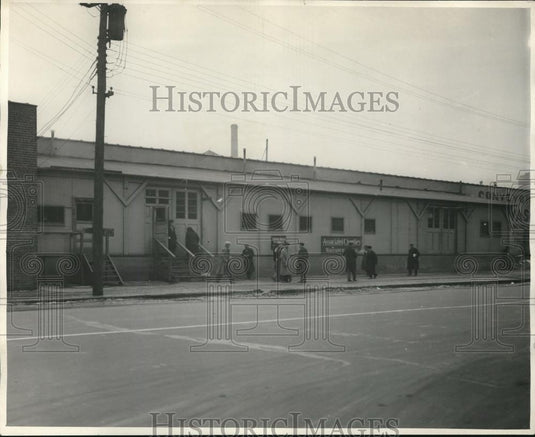 1932 Press Photo Wayfarer's Lodge at E17th St & Lakeside Ave - cva87605 - Historic Images