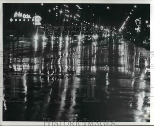 1971 Press Photo The Flooded Area  - cva84648 - Historic Images