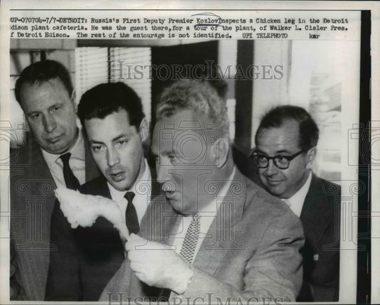 1959 Press Photo Russian 1st Deputy Premier Kozlov at a Detroit Edison plant - Historic Images