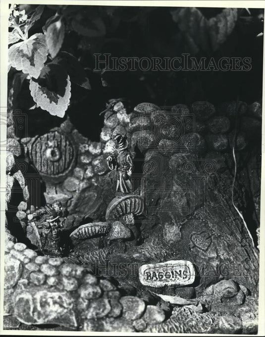 1981 Press Photo Miniature figures help players keep track of where the - Historic Images