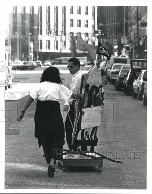 1987 Press Photo The Spaces Art Gallery Warehouse signage - cva77383 - Historic Images