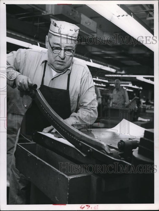 1964 Press Photo Ralph McCandless trims the mat - cva86193 - Historic Images