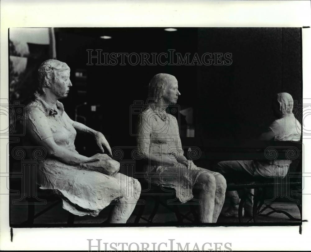 1985 Press Photo Sculpture at the Justice Center  - cva84720 - Historic Images