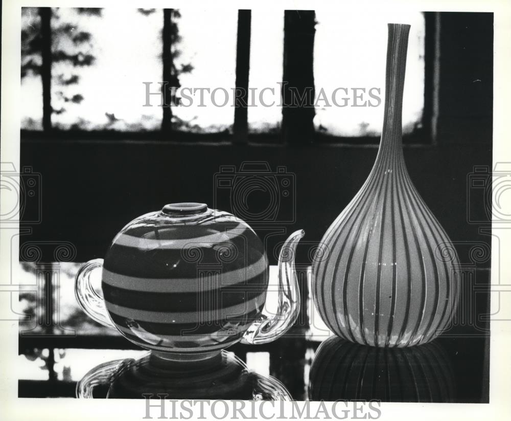 1979 Press Photo Italian glass, 13010 Woodlamp - cva72504 - Historic Images