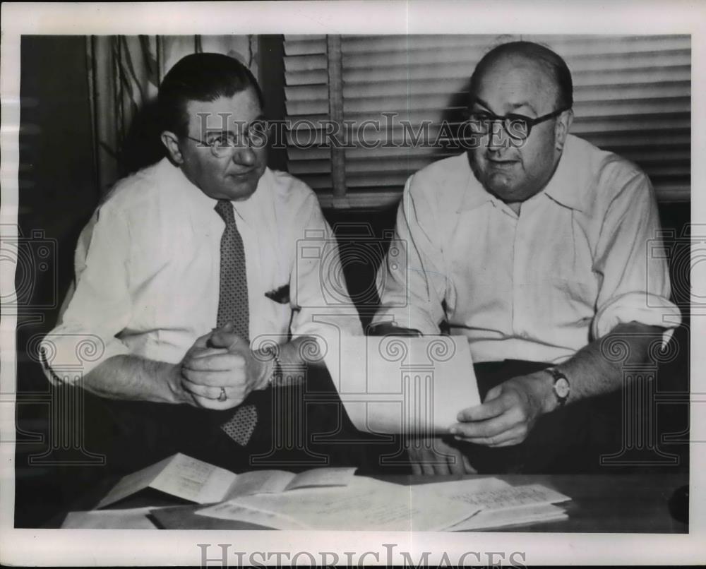 1954 Press Photo National GOP Committee Ray G Bliss of Ohio & Leonard Hall - Historic Images