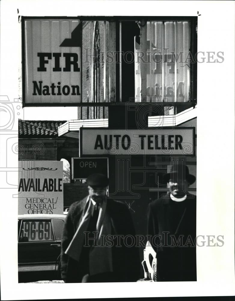1990 Press Photo First National Bank sign at 106th &amp; Chester Ave - cva81324 - Historic Images