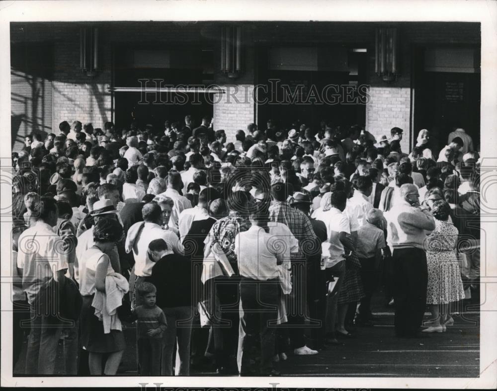 1967 Press Photo Stadium baseball crowd - cva93643 - Historic Images