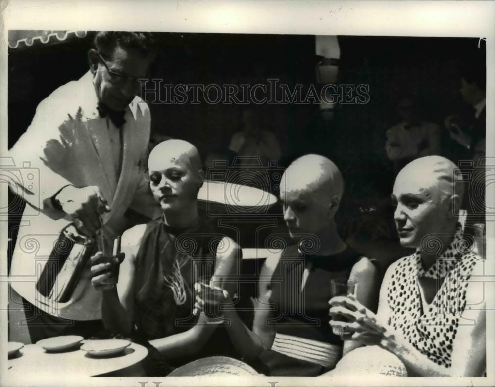 1964 Press Photo Ladies in bald caps for designer Jacques Esterel at Paris cafe - Historic Images