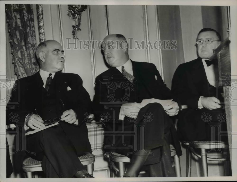 1938 Press Photo Gov. Herbert H.Lehman and James A. Farley having a chat - Historic Images