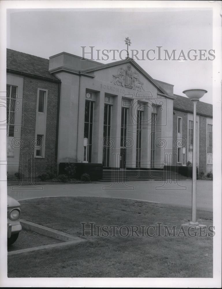 Press Photo Entrance to Borromeo Seminary in Bishop &amp; Euclid Ave - cva92844 - Historic Images