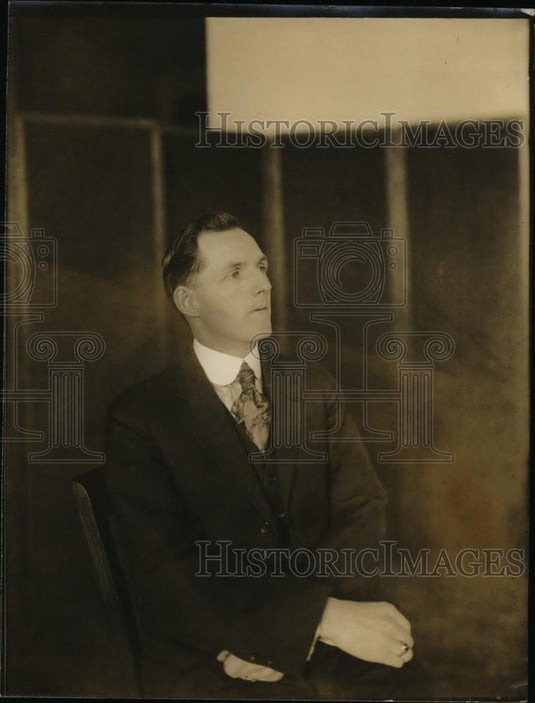 1920 Press Photo JL Haurty given 1 month to live now found to be healthy - Historic Images