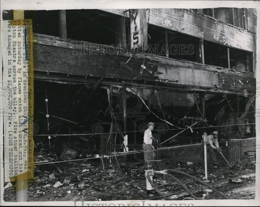1950 Press Photo Fire destroyed the Tiptpm Theater in Downtown Humpington - Historic Images