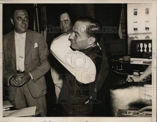 1933 Press Photo Benjamin J. Buttenester of Kuhn Loeb & co at Senate Inquiry - Historic Images