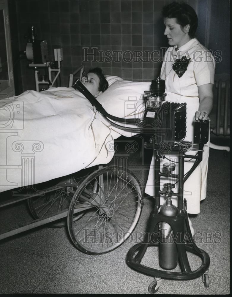 1940 Press Photo The Basal Metabolism test at City Hospital - cva96422 - Historic Images